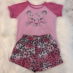 ⚜️(5 for $15) - Pajama Set